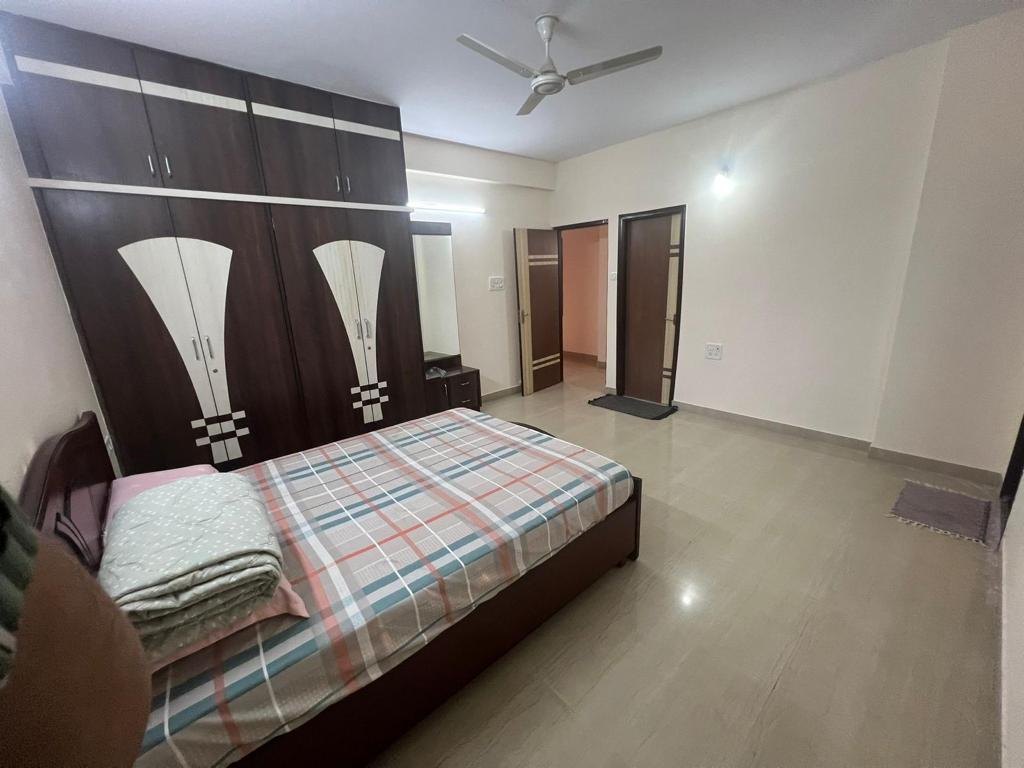 5 BHK Flat / Apartment for Sale, Sanjayanagara, Bengaluru — photo 3