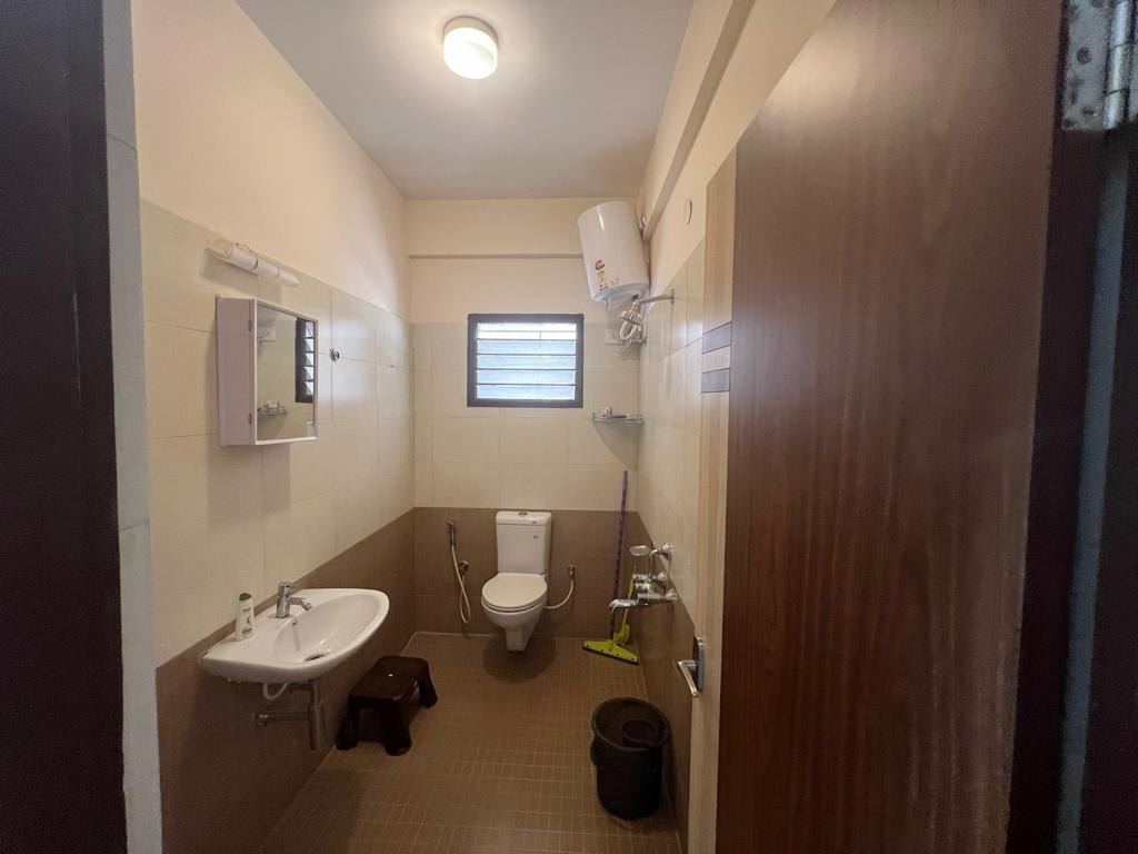 5 BHK Flat / Apartment for Sale, Sanjayanagara, Bengaluru — photo 7