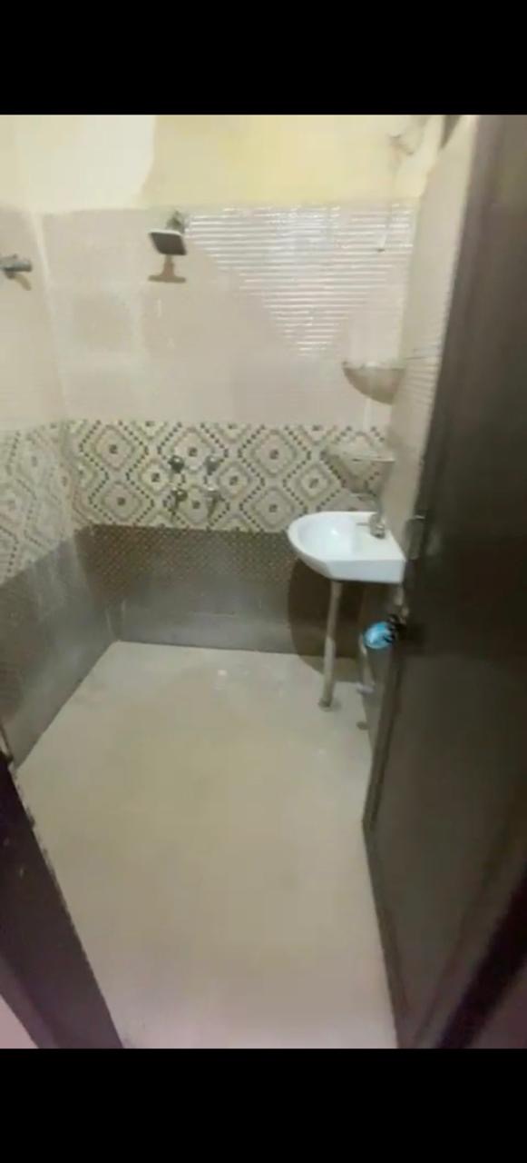 3 BHK Flat for Sale, Gurgaon Haryana — photo 8