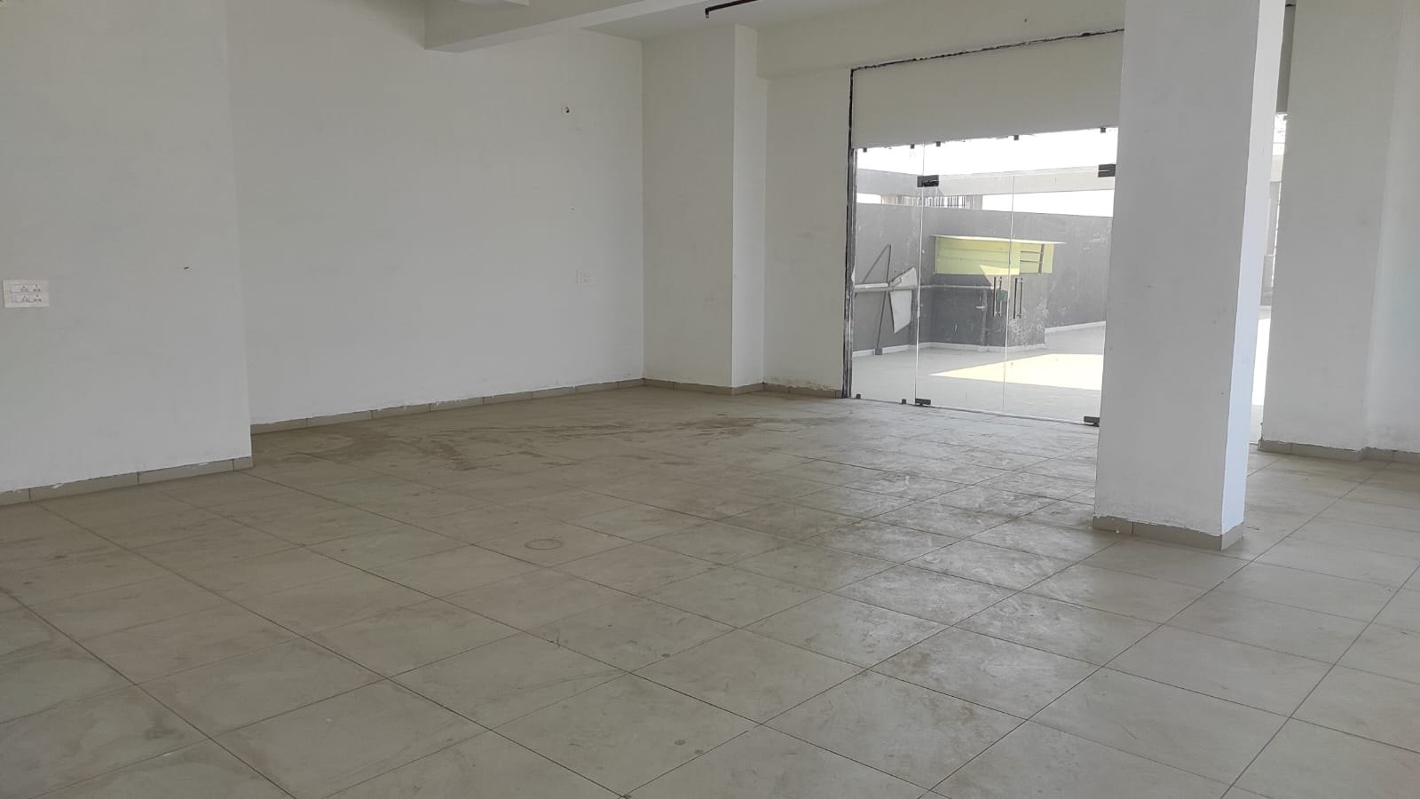Shop / Showroom for Rent, Odhav, Ahmedabad — photo 5