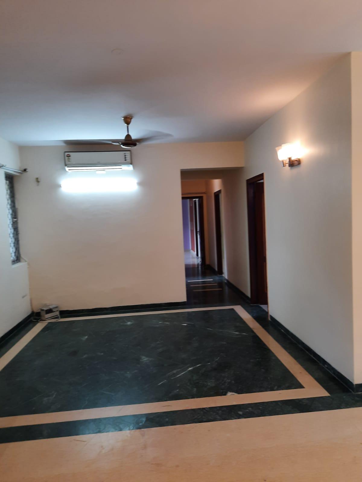 Check out this property I found using MagicBricks mobile app — photo 8