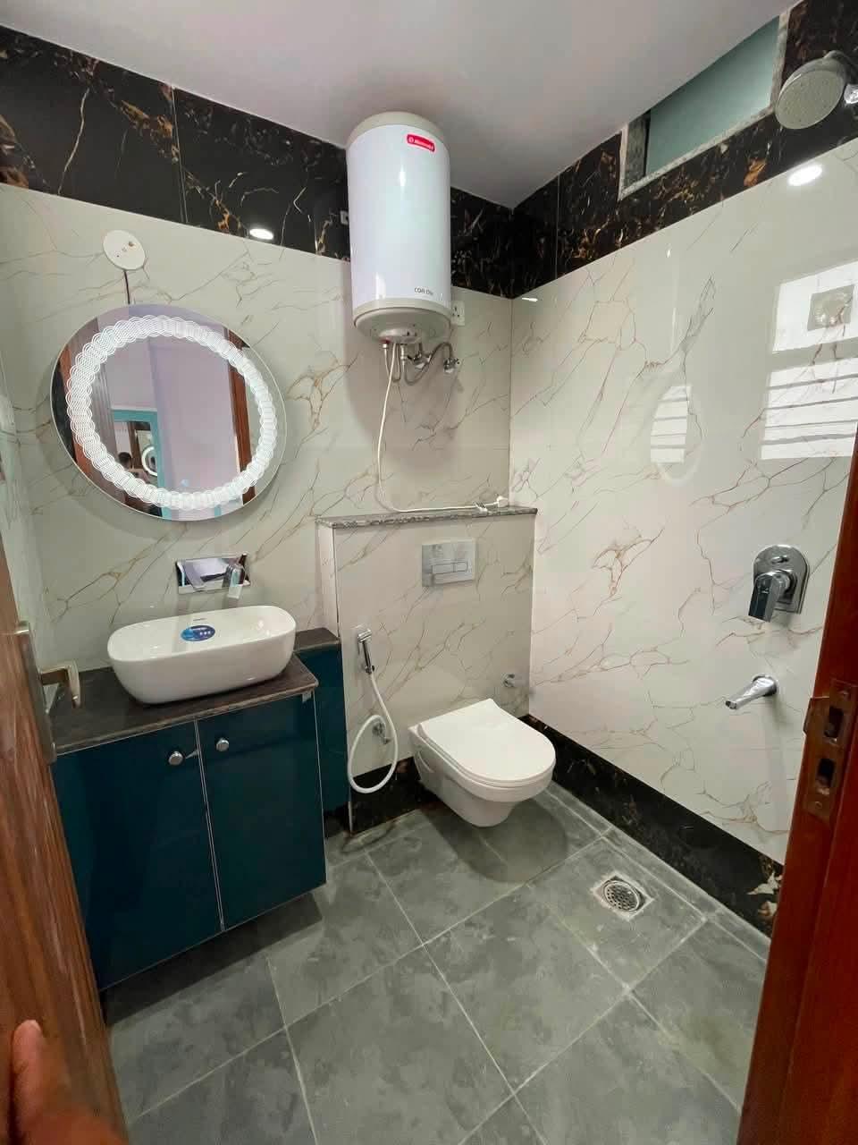 1 BHK Flat for Rent, Arun Vihar Sector 37 — photo 3