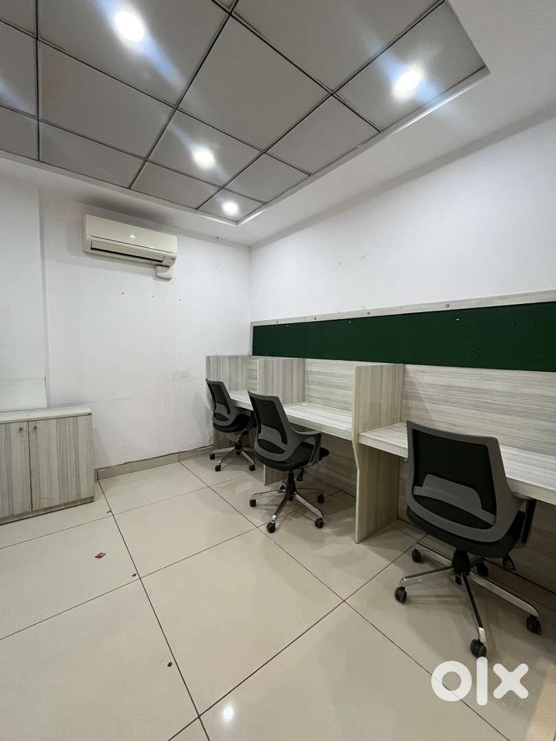 920 SQ FT SHOWROOM FOR SALE — photo 9