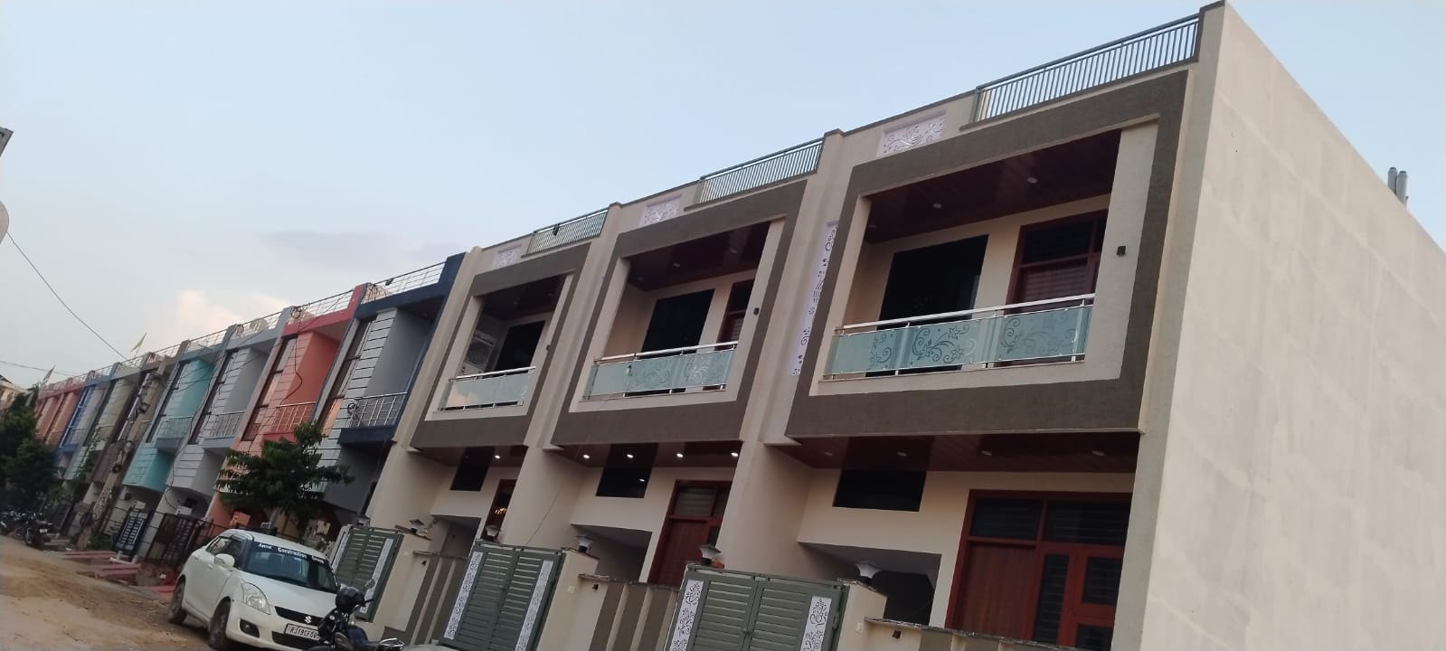 3 BHK House / Villa for Sale, Royal city kalwar road Jaipur , Jaipur — photo 2